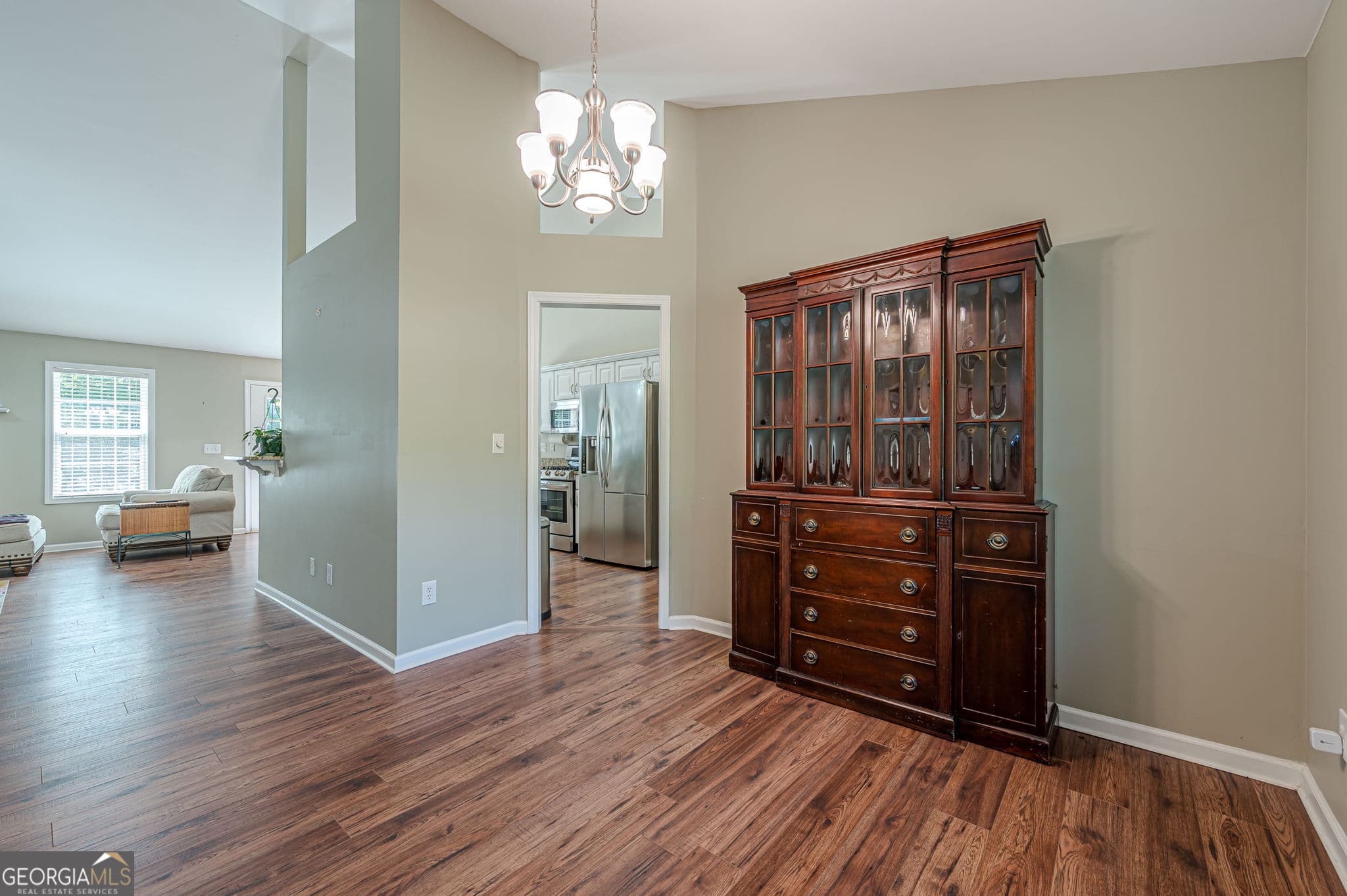 3 bedroom, 2 bathroom, 1,928 sq ft single family residence for sale at 7730 Timberline Overlook, Cumming, GA 30041 — photo 7