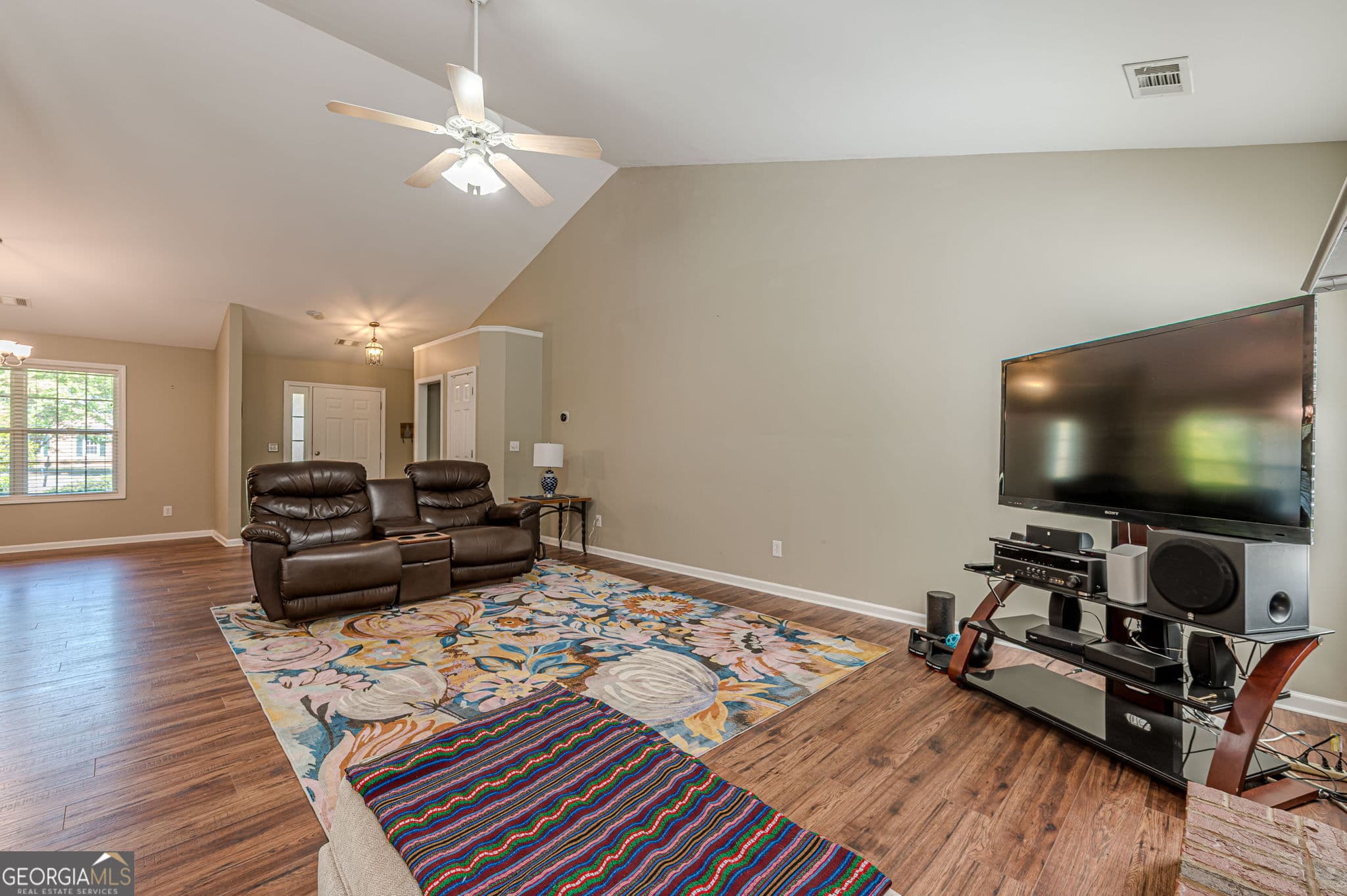 3 bedroom, 2 bathroom, 1,928 sq ft single family residence for sale at 7730 Timberline Overlook, Cumming, GA 30041 — photo 10
