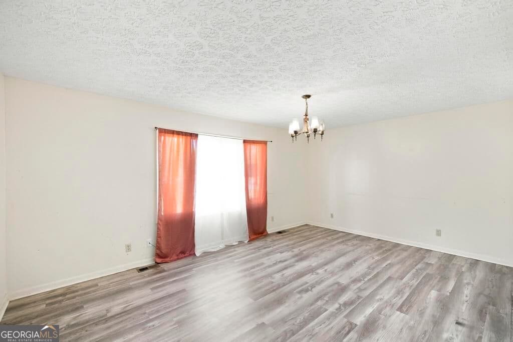 4 bedroom, 2.5 bathroom, 7 sq ft single family residence for sale at 1129 Kingston Rd, Perry, GA 31069 — photo 8
