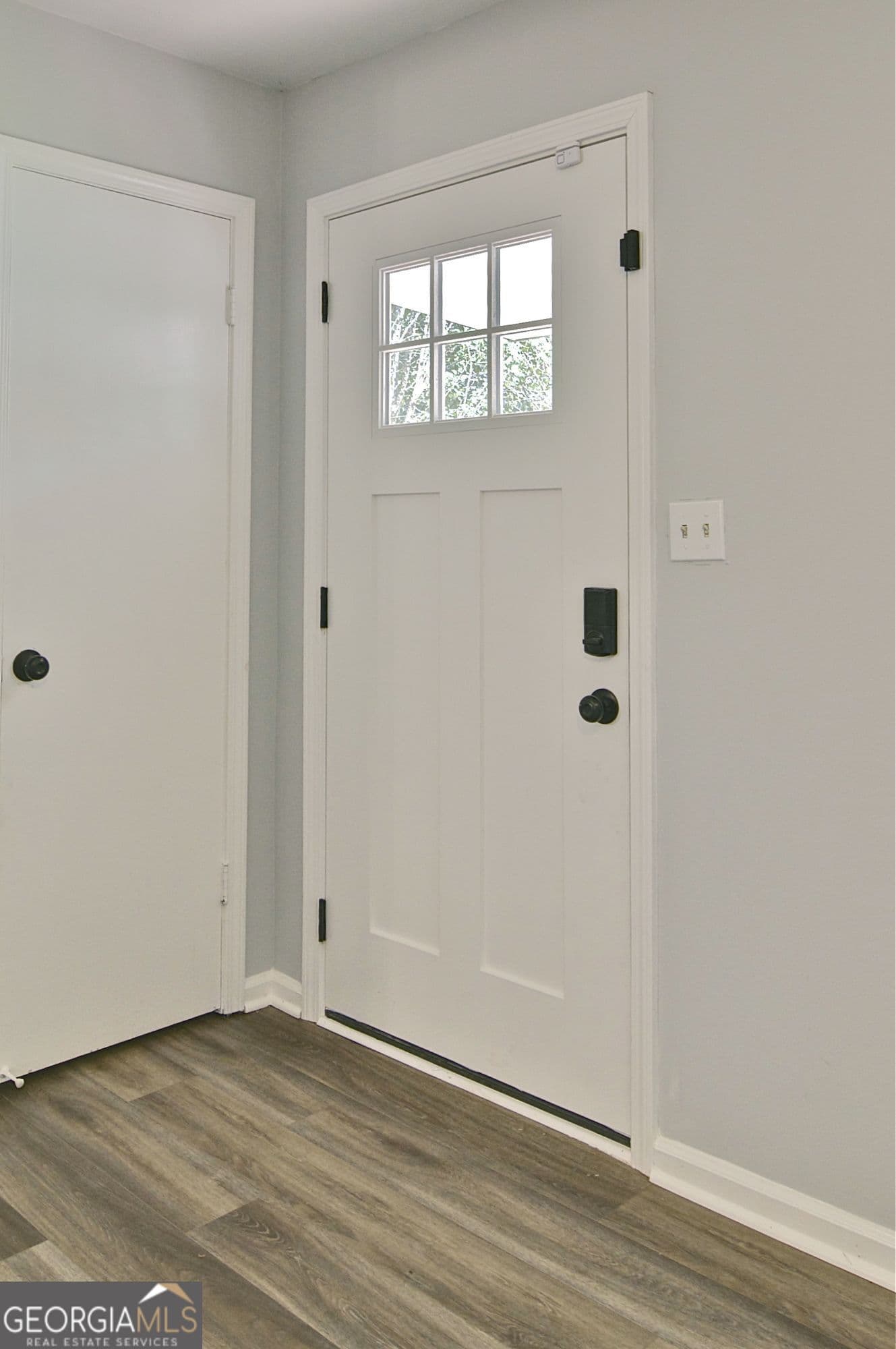 3 bedroom, 1.5 bathroom, 1,075 sq ft single family residence for sale at 3939 Morris Circle, Douglasville, GA 30135 — photo 5
