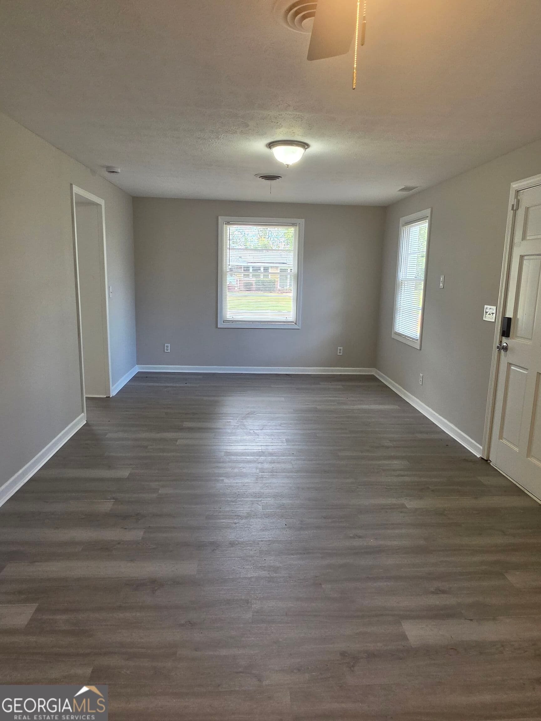 3 bedroom, 1.5 bathroom, 1,675 sq ft single family residence under contract at 2618 Blan Street, Columbus, GA 31903 — photo 2