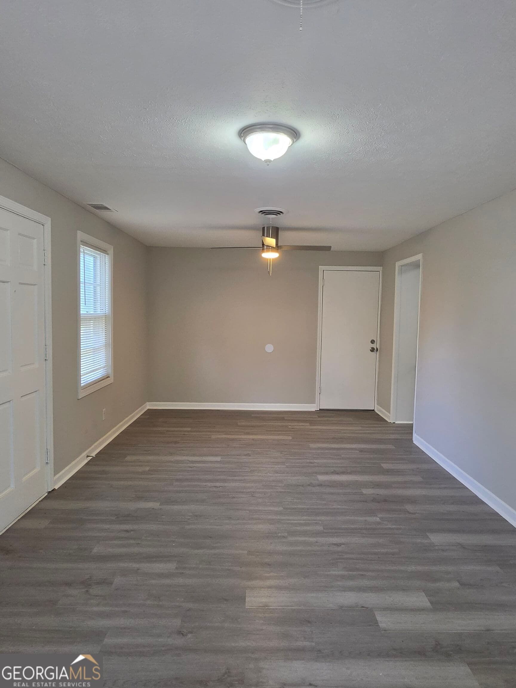 3 bedroom, 1.5 bathroom, 1,675 sq ft single family residence under contract at 2618 Blan Street, Columbus, GA 31903 — photo 3