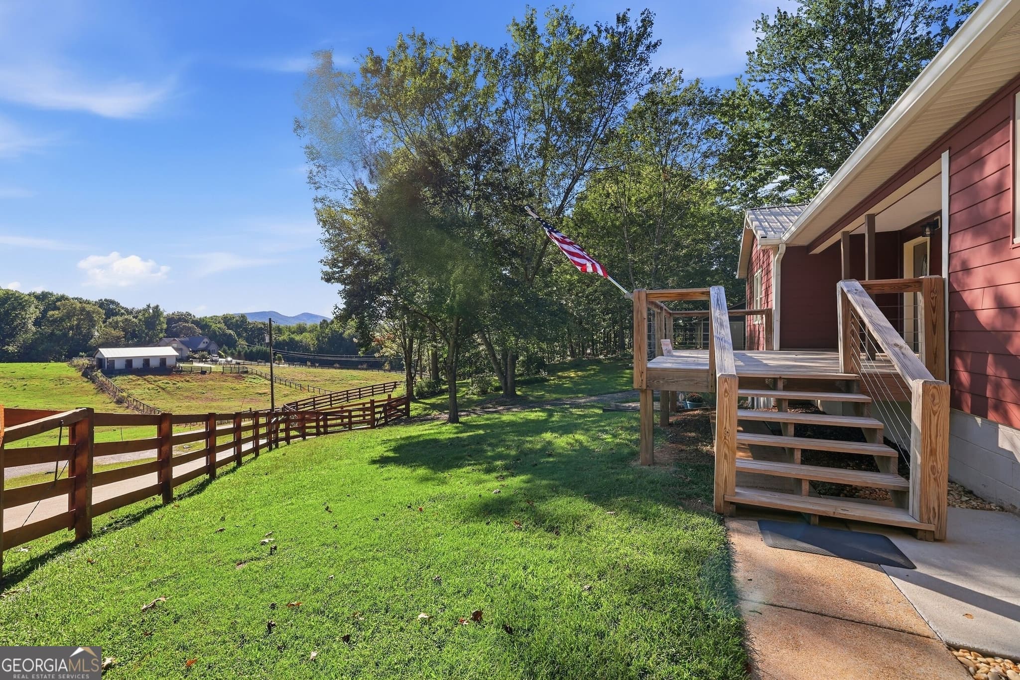 3 bedroom, 2 bathroom, 1,544 sq ft single family residence for sale at 1133 Ricky West Road, Cleveland, GA 30528 — photo 4