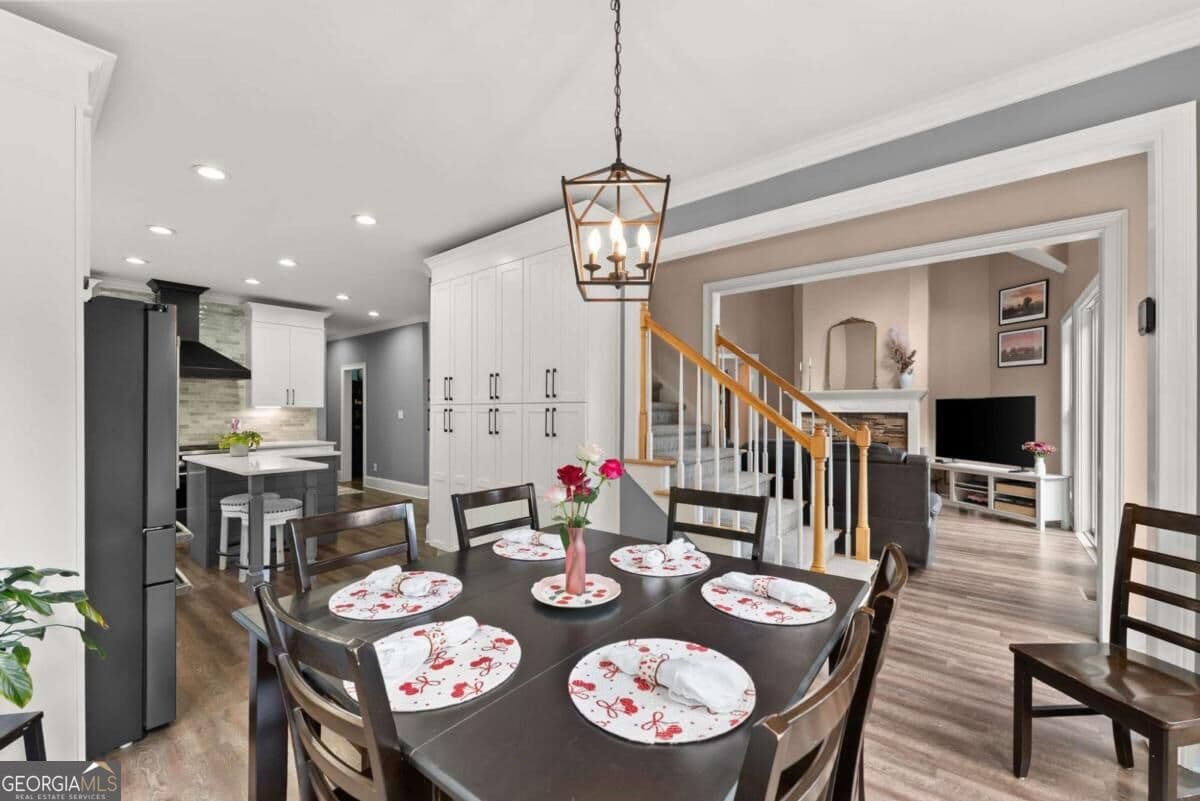6 bedroom, 4.5 bathroom, 4,571 sq ft single family residence for sale at 1522 Gracebrook Drive, Lawrenceville, GA 30045 — photo 10
