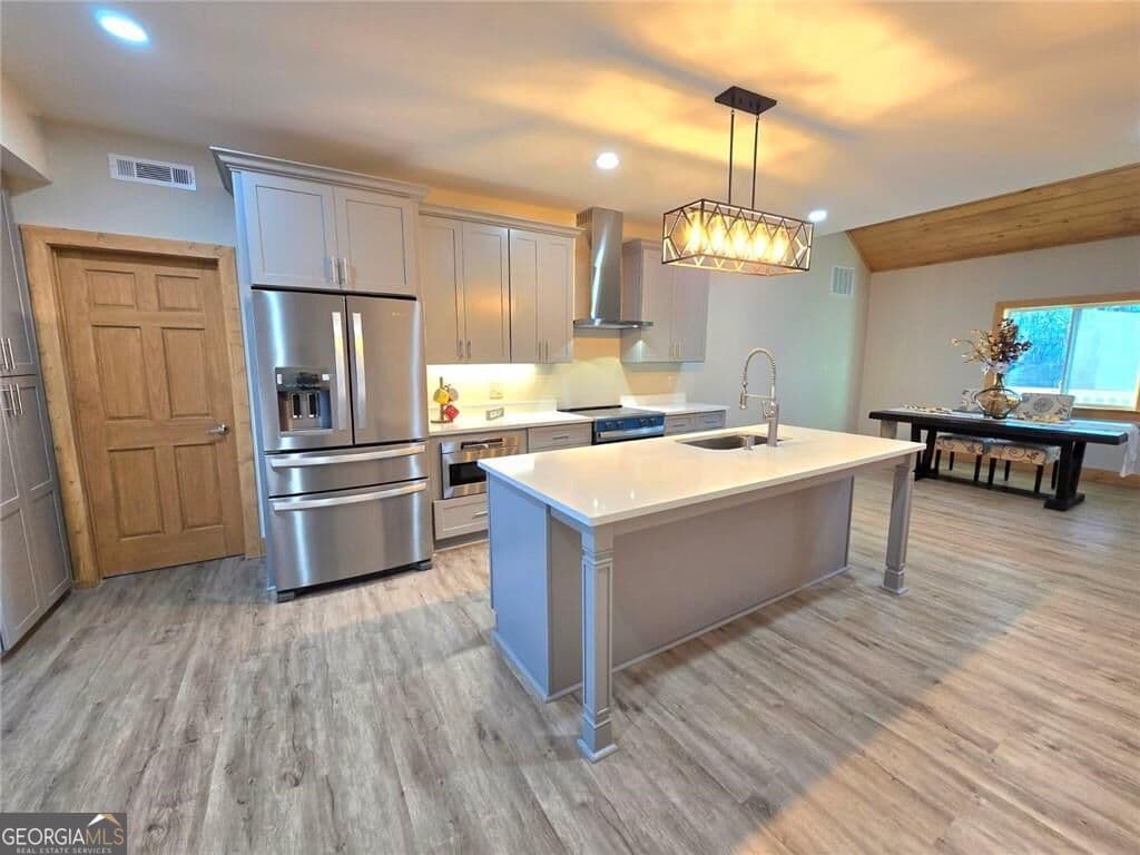 4 bedroom, 2.5 bathroom, 3,219 sq ft single family residence for sale at 2417 Mobile Road, Mccaysville, GA 30555 — photo 6