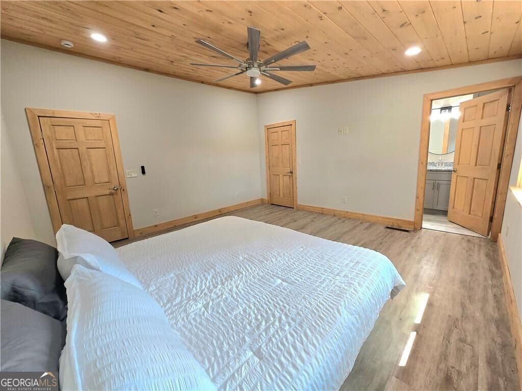 4 bedroom, 2.5 bathroom, 3,219 sq ft single family residence for sale at 2417 Mobile Road, Mccaysville, GA 30555 — photo 10