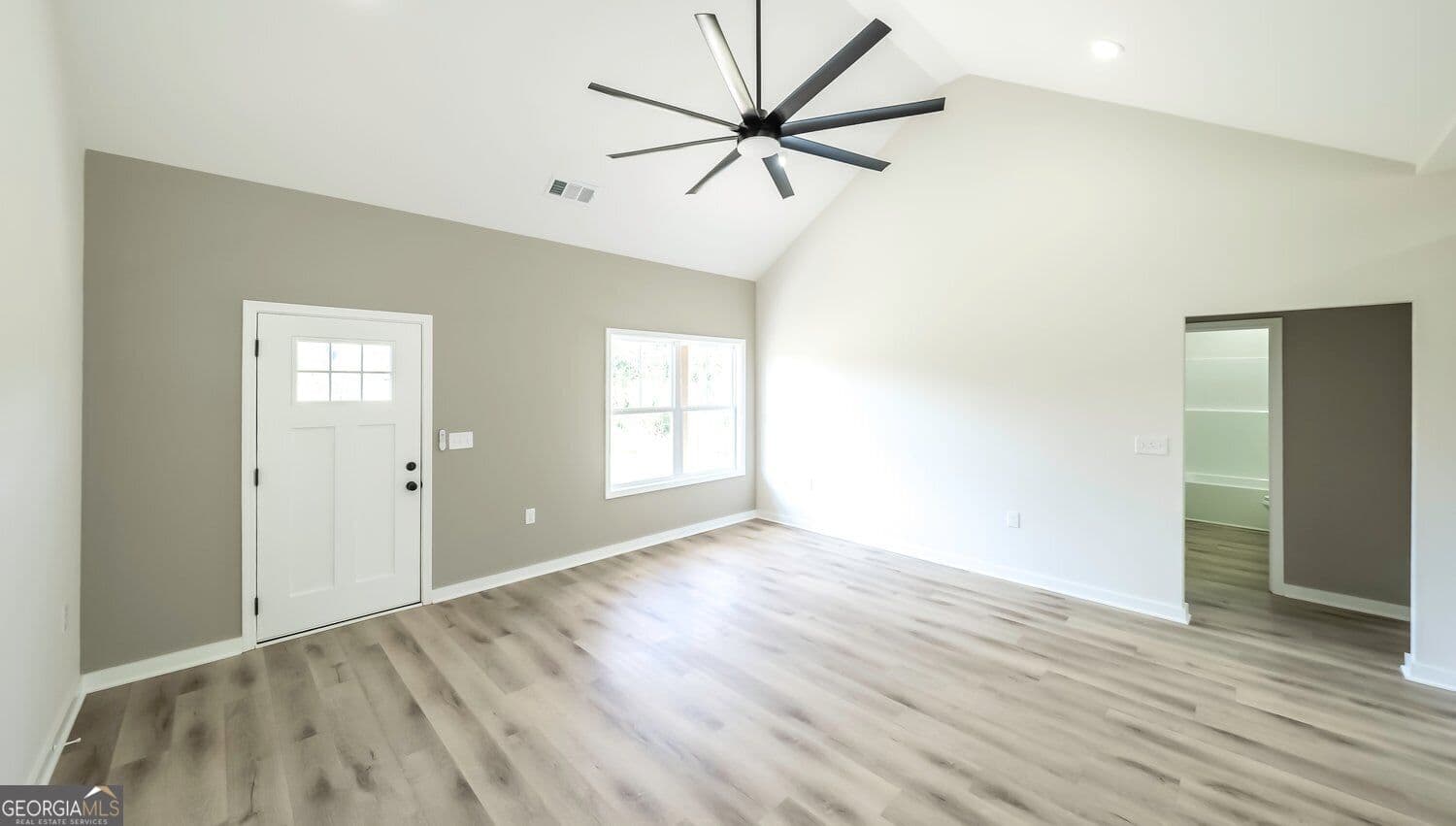 3 bedroom, 2 bathroom, 1,358 sq ft single family residence for sale at 182 Arbacoochee Road, Tallapoosa, GA 30176 — photo 3