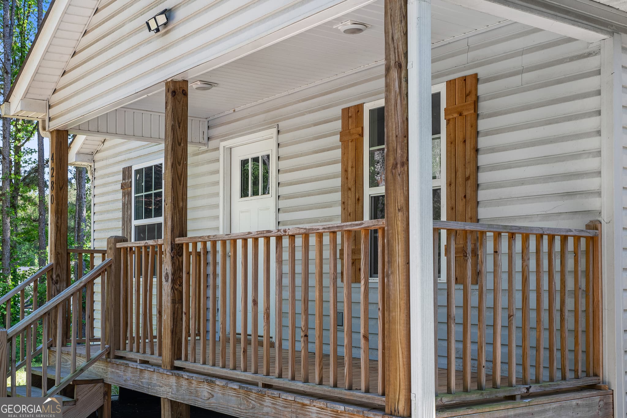 3 bedroom, 2 bathroom, 1,248 sq ft single family residence for sale at 4280 Old Dixie Highway, Dalton, GA 30721 — photo 3