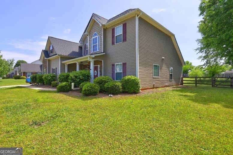5 bedroom, 3.5 bathroom, 3,446 sq ft single family residence sold at 156 Oakwood Drive, Eatonton, GA 31024