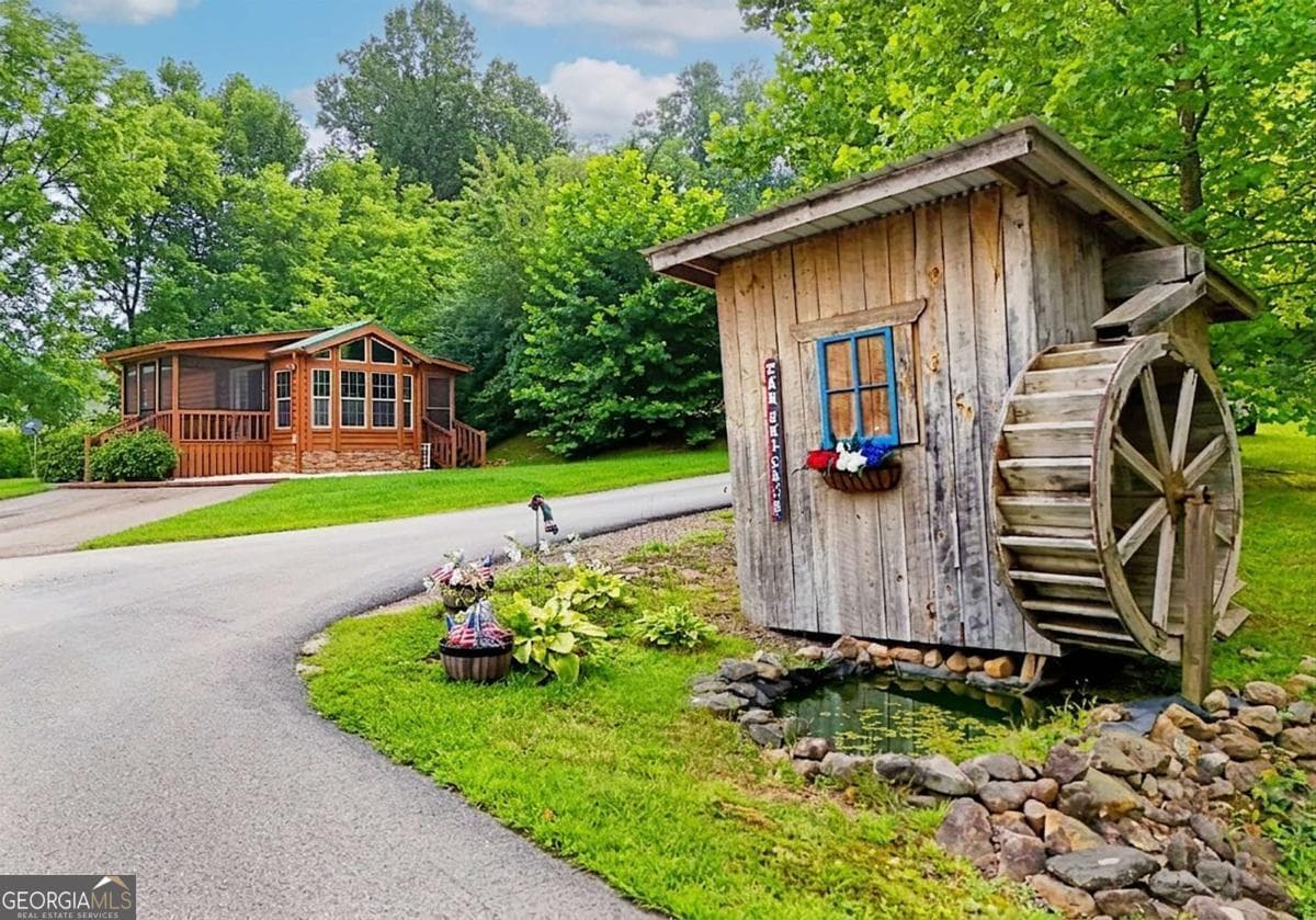 1 bedroom, 1 bathroom, 428 sq ft cabin,single family residence for sale at 87 Chimney Ridge, Blairsville, GA 30512 — photo 3