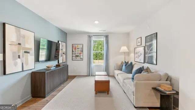 5 bedroom, 4 bathroom, 2,774 sq ft single family residence for sale at 8043 Dickens Drive, Fairburn, GA 30213 — photo 8