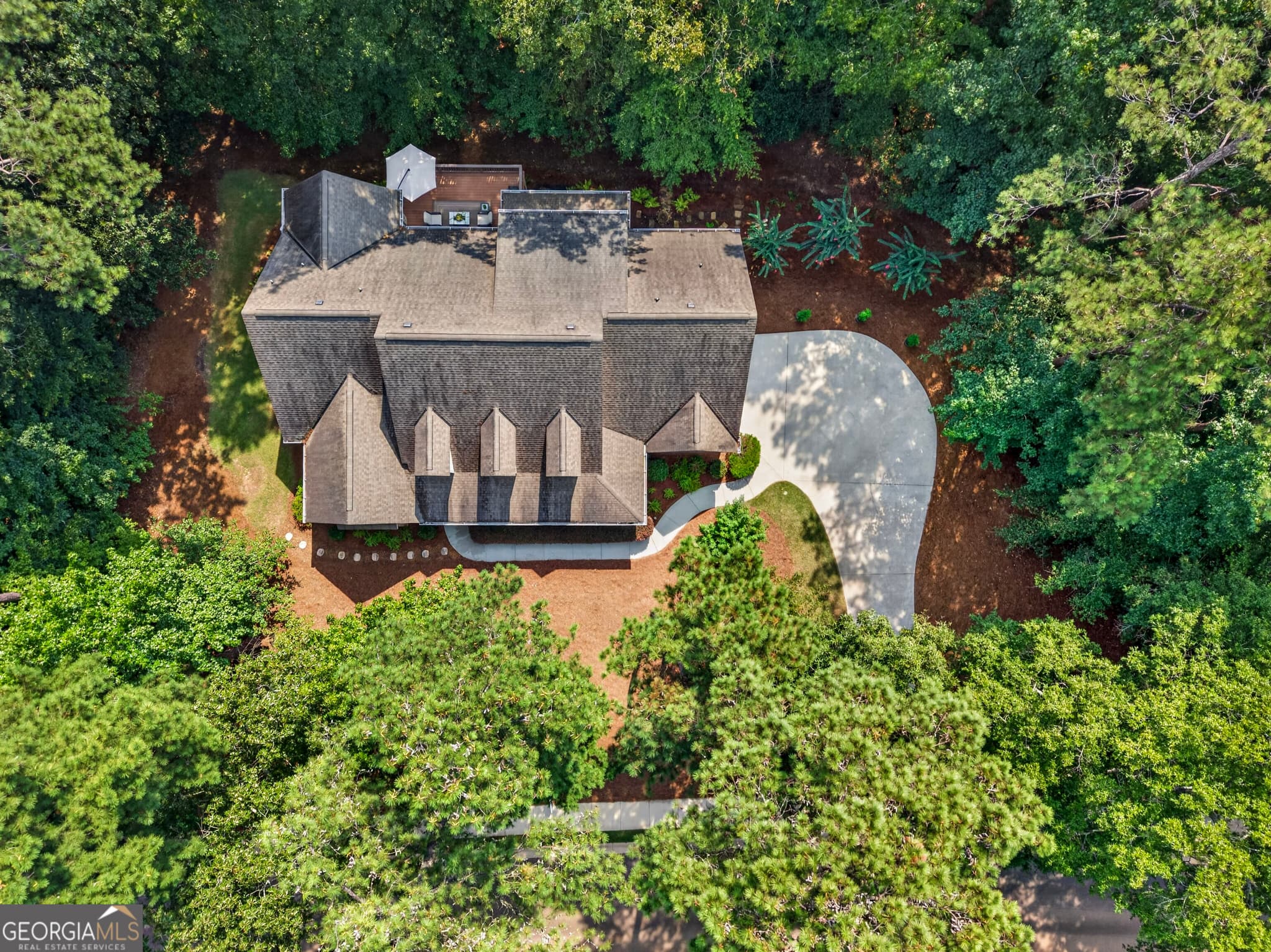 4 bedroom, 3.5 bathroom, 5,425 sq ft single family residence under contract at 126 Morgan Drive, Lagrange, GA 30240 — photo 4