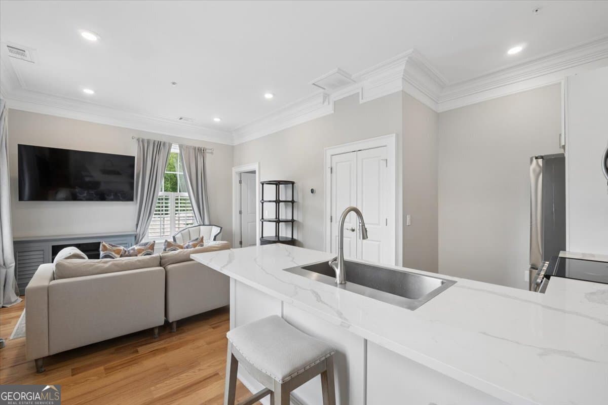 1 bedroom, 1 bathroom, 532 sq ft condominium for sale at 200 W Washington Street UNIT A, Madison, GA 30650 — photo 8