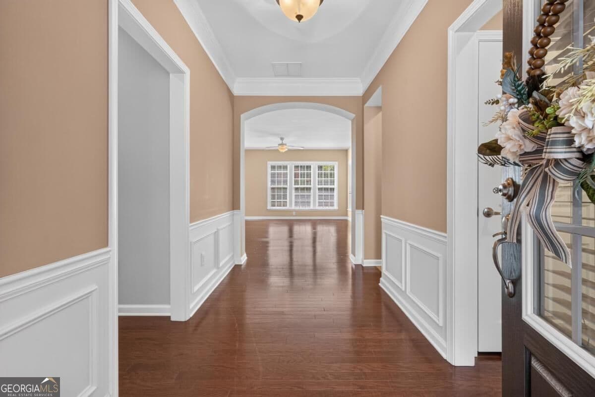 2 bedroom, 2 bathroom, 1,638 sq ft single family residence for sale at 1040 Askew Station Bend, Greensboro, GA 30642 — photo 2