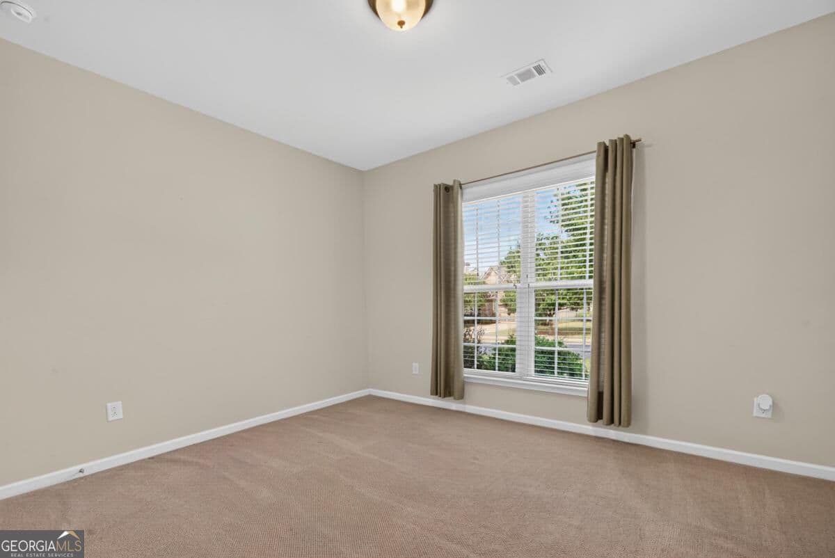 2 bedroom, 2 bathroom, 1,638 sq ft single family residence for sale at 1040 Askew Station Bend, Greensboro, GA 30642 — photo 7