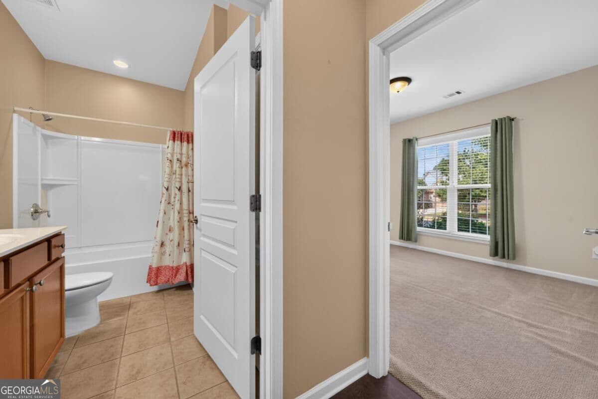 2 bedroom, 2 bathroom, 1,638 sq ft single family residence for sale at 1040 Askew Station Bend, Greensboro, GA 30642 — photo 5