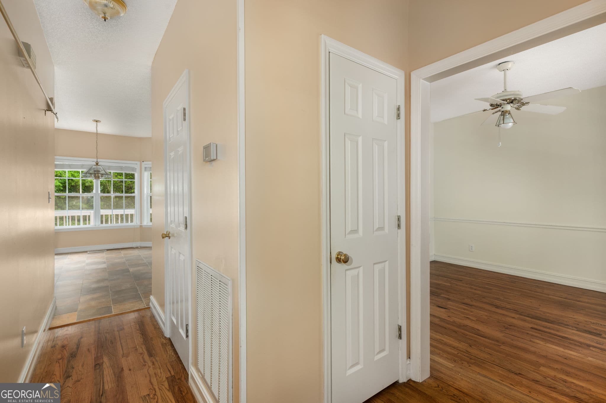 5 bedroom, 3.5 bathroom, 3,233 sq ft single family residence for sale at 2626 Penbrook Lane, Macon, GA 31216 — photo 5