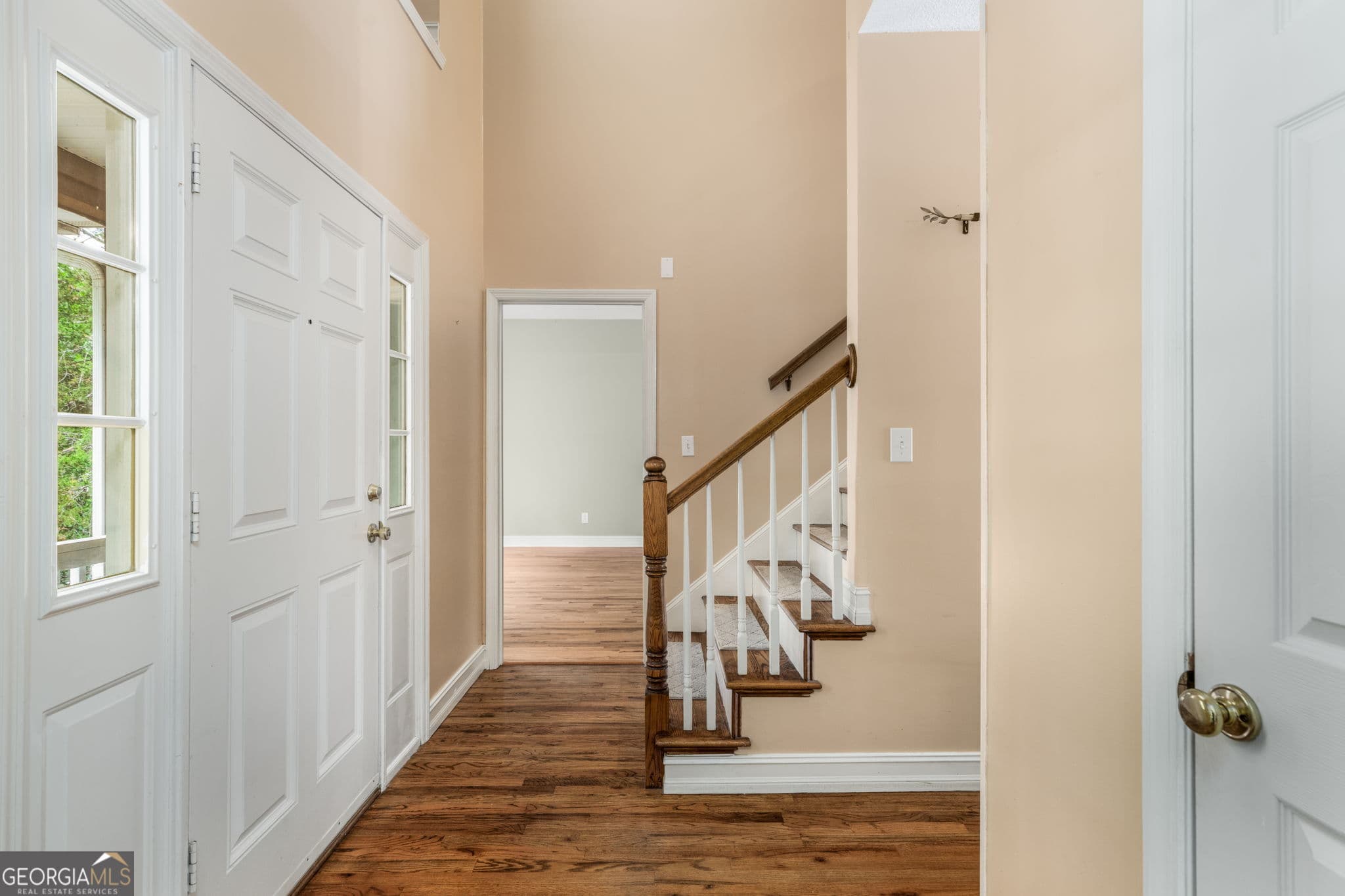 5 bedroom, 3.5 bathroom, 3,233 sq ft single family residence for sale at 2626 Penbrook Lane, Macon, GA 31216 — photo 4