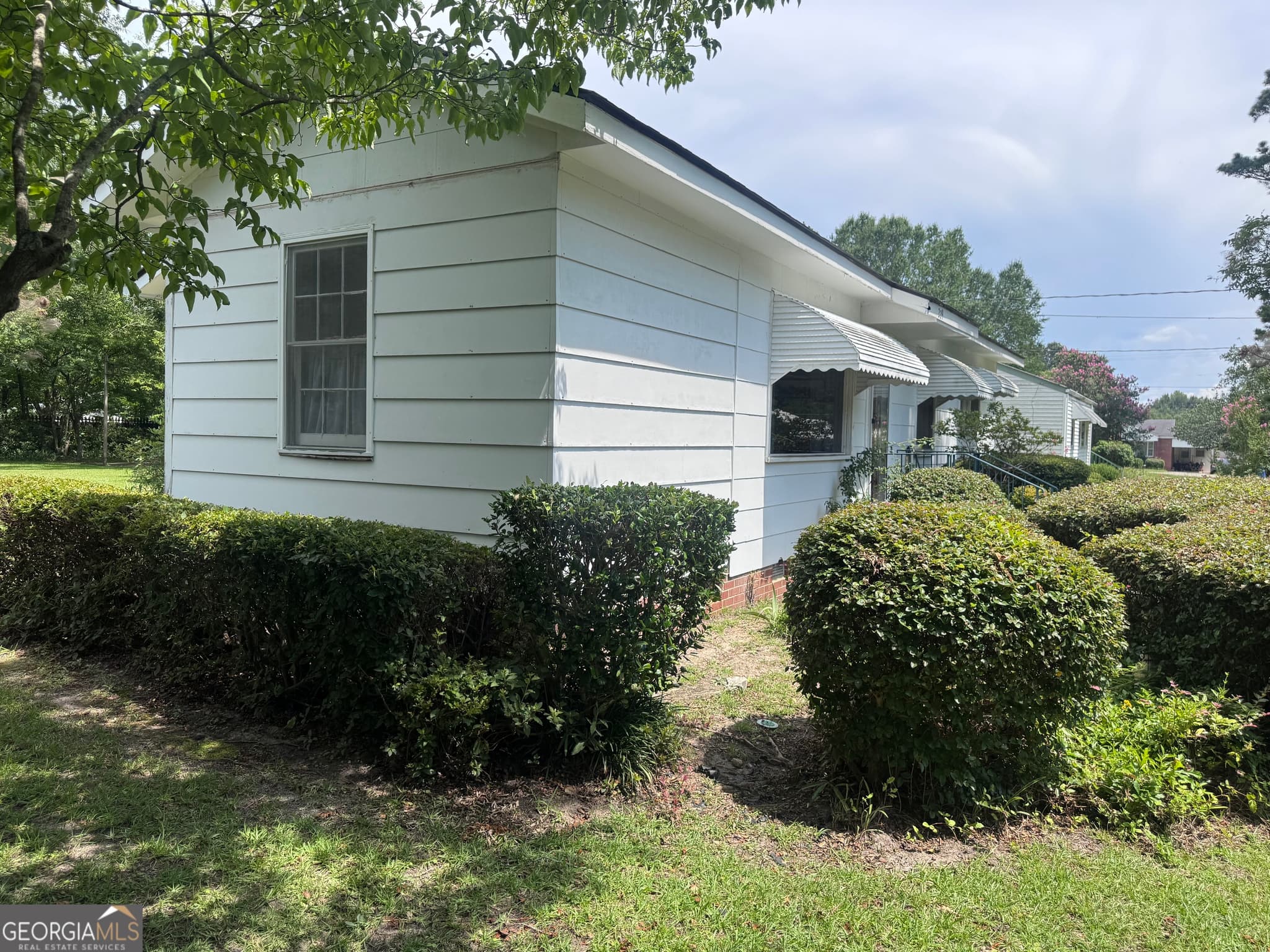 1 bedroom, 1 bathroom, 960 sq ft single family residence under contract at 209 Vernon Street, Dublin, GA 31021 — photo 2
