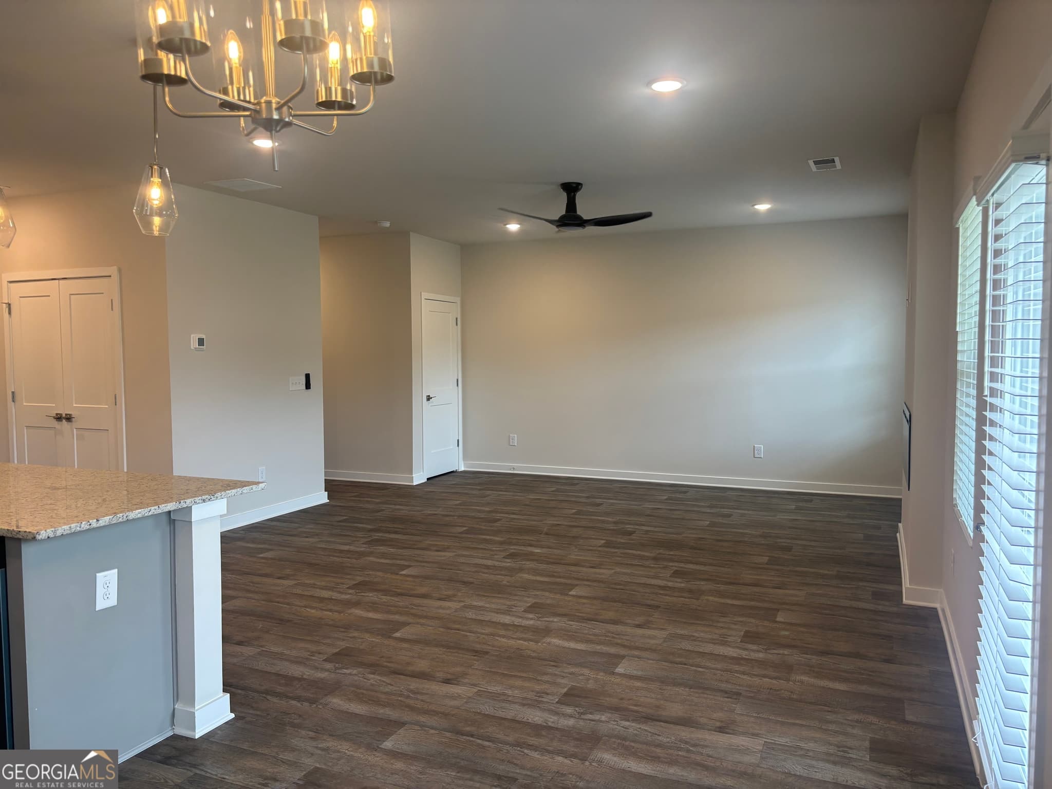 4 bedroom, 2.5 bathroom, 2,007 sq ft single family residence for sale at 502 Headwater Court, Lagrange, GA 30241 — photo 9