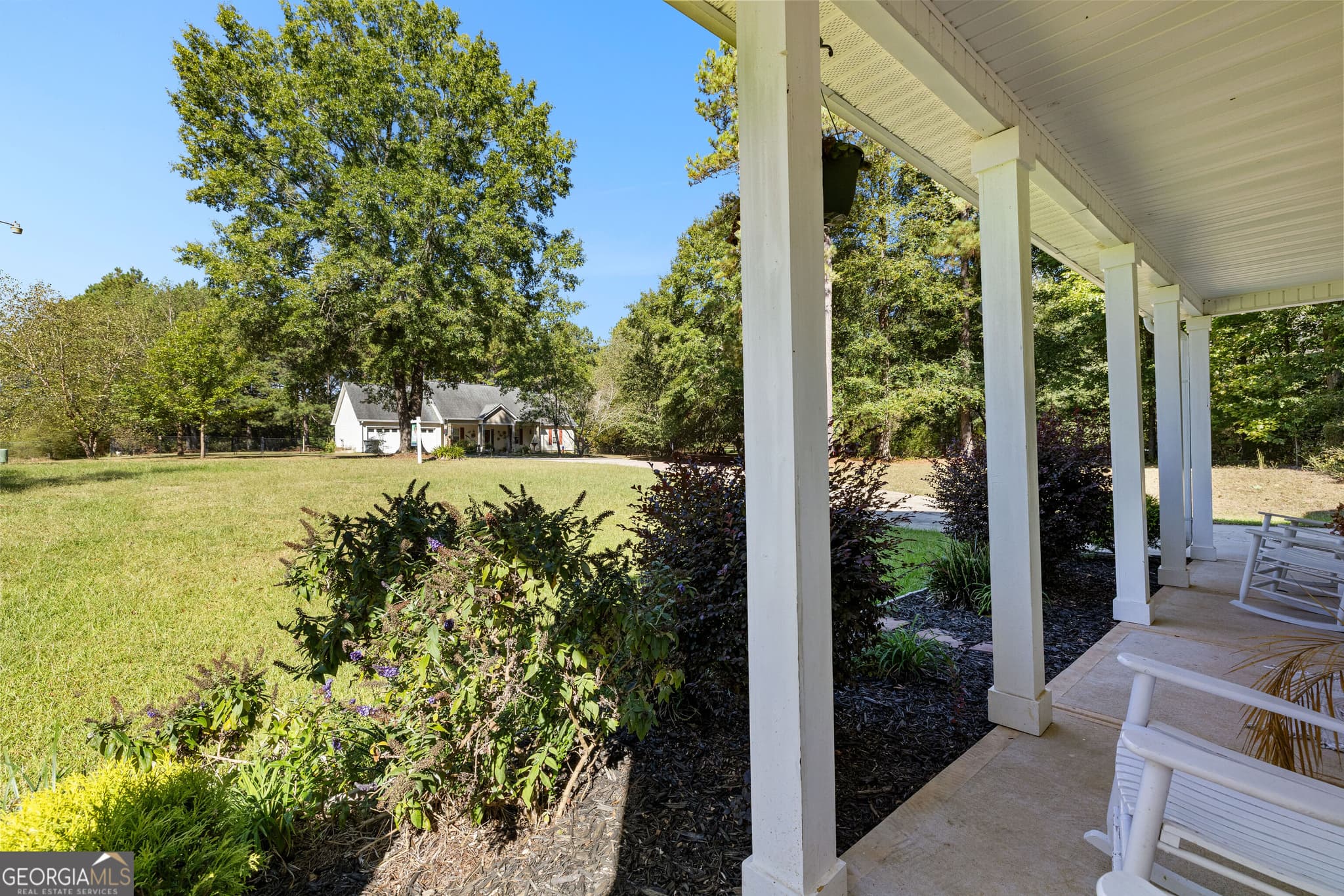 3 bedroom, 2.5 bathroom, 1,818 sq ft single family residence for sale at 42 Bill Estes Road, Senoia, GA 30276 — photo 5