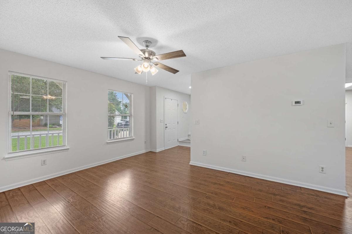 4 bedroom, 2.5 bathroom, 1,701 sq ft single family residence for sale at 2164 Dresden Green, Kennesaw, GA 30144 — photo 9