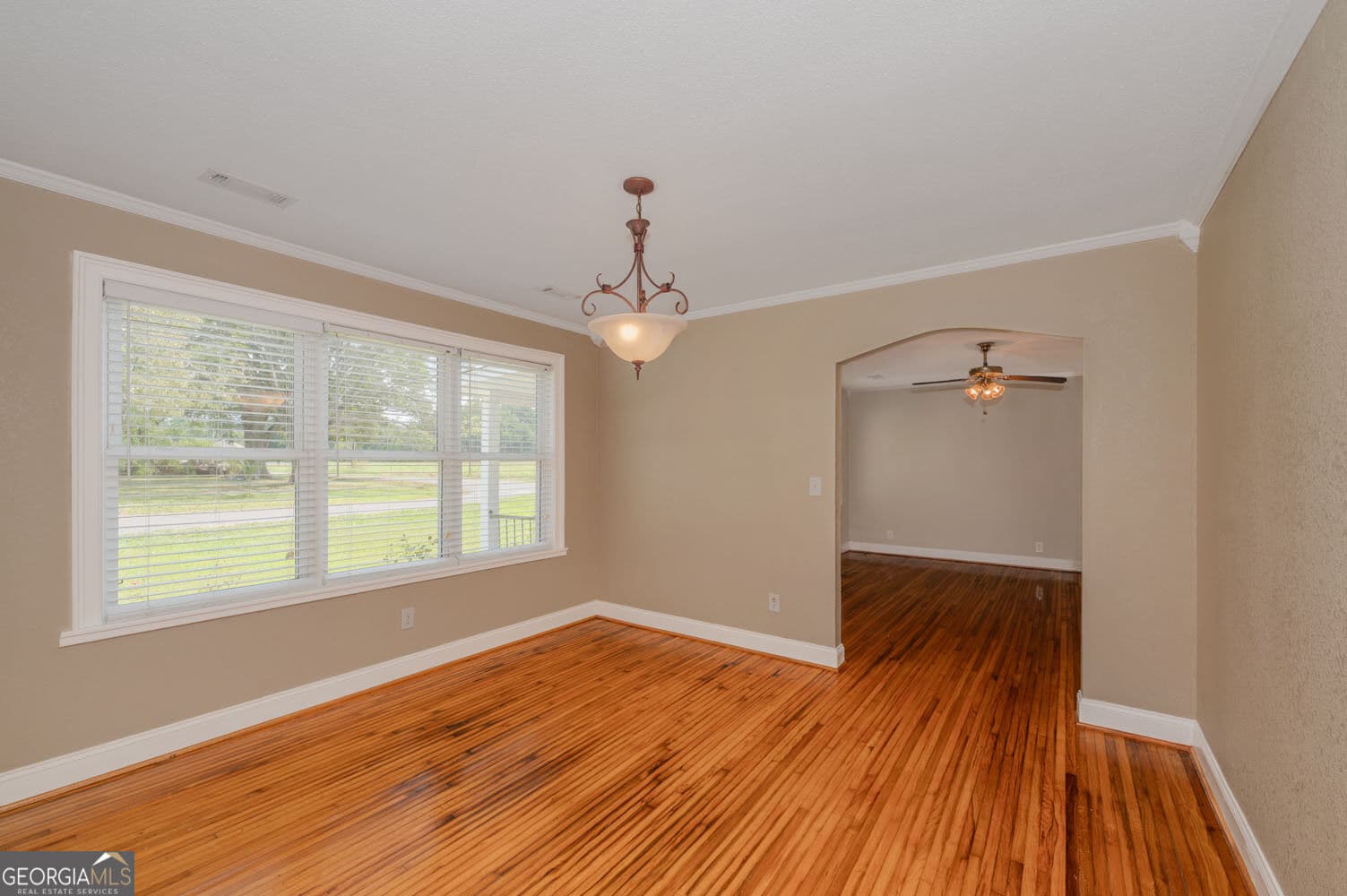 2 bedroom, 1 bathroom, 1,332 sq ft single family residence for sale at 21 Dickeyville Road, Trion, GA 30753 — photo 7