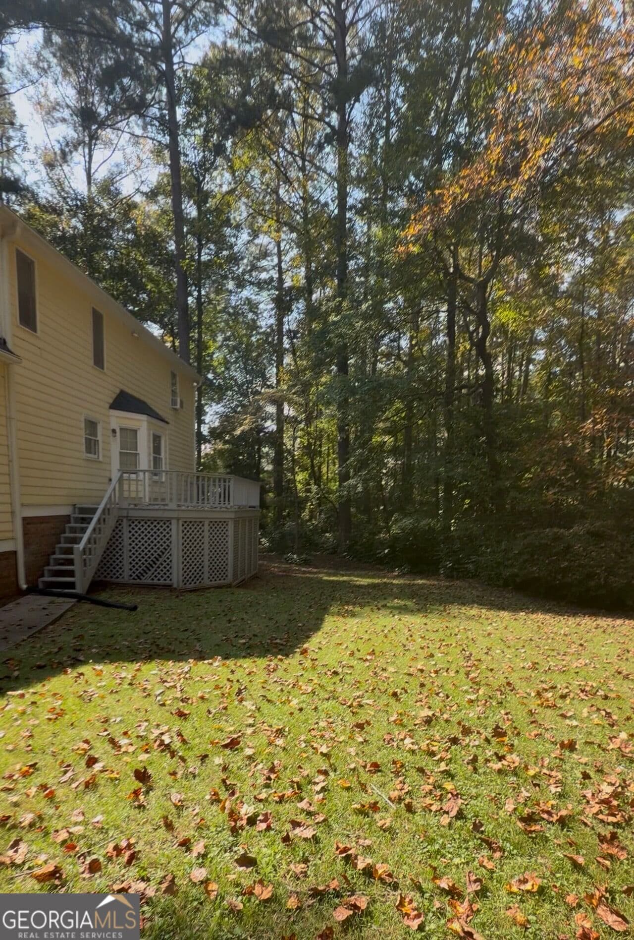 3 bedroom, 2.5 bathroom, 2,676 sq ft single family residence for sale at 105 Northlake Dr, Carrollton, GA 30117 — photo 8