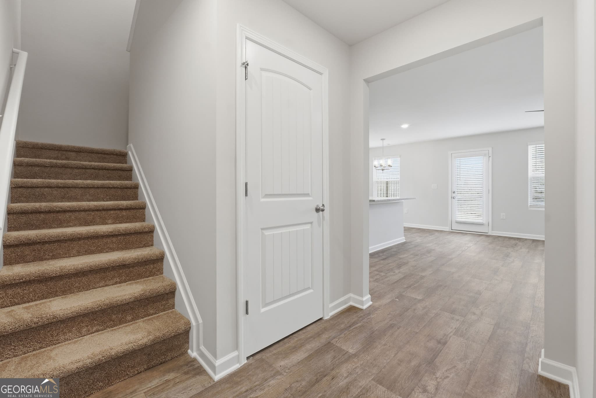 3 bedroom, 2.5 bathroom, 1,579 sq ft townhouse for sale at 228 Norchester Avenue, Hogansville, GA 30230 — photo 6