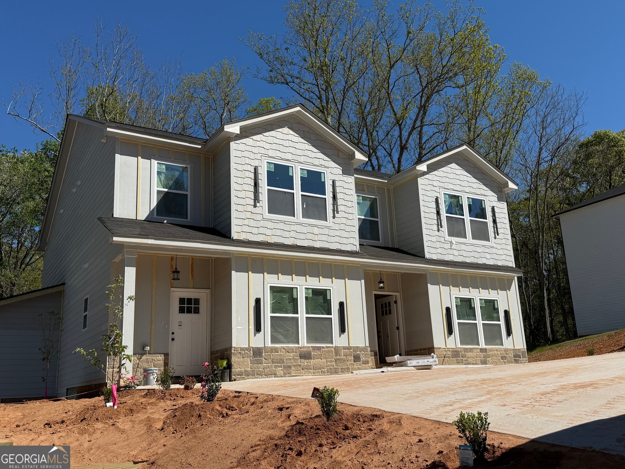 5 bedroom, 5 bathroom, 2,250 sq ft single family residence for rent at 224 Brad Street B, Royston, GA 30662 for $2,000 a month — photo 2