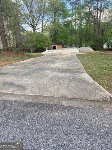 residential lot for sale at 7582 Colonial Court, Jonesboro, GA 30236 — photo 1 of 2