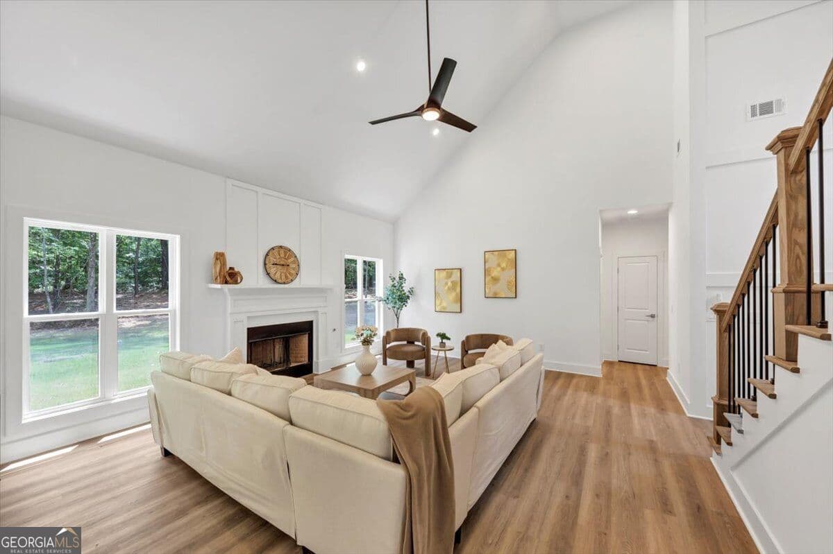 4 bedroom, 3 bathroom single family residence for sale at 160 Rivers Edge Drive, Forsyth, GA 31029 — photo 5