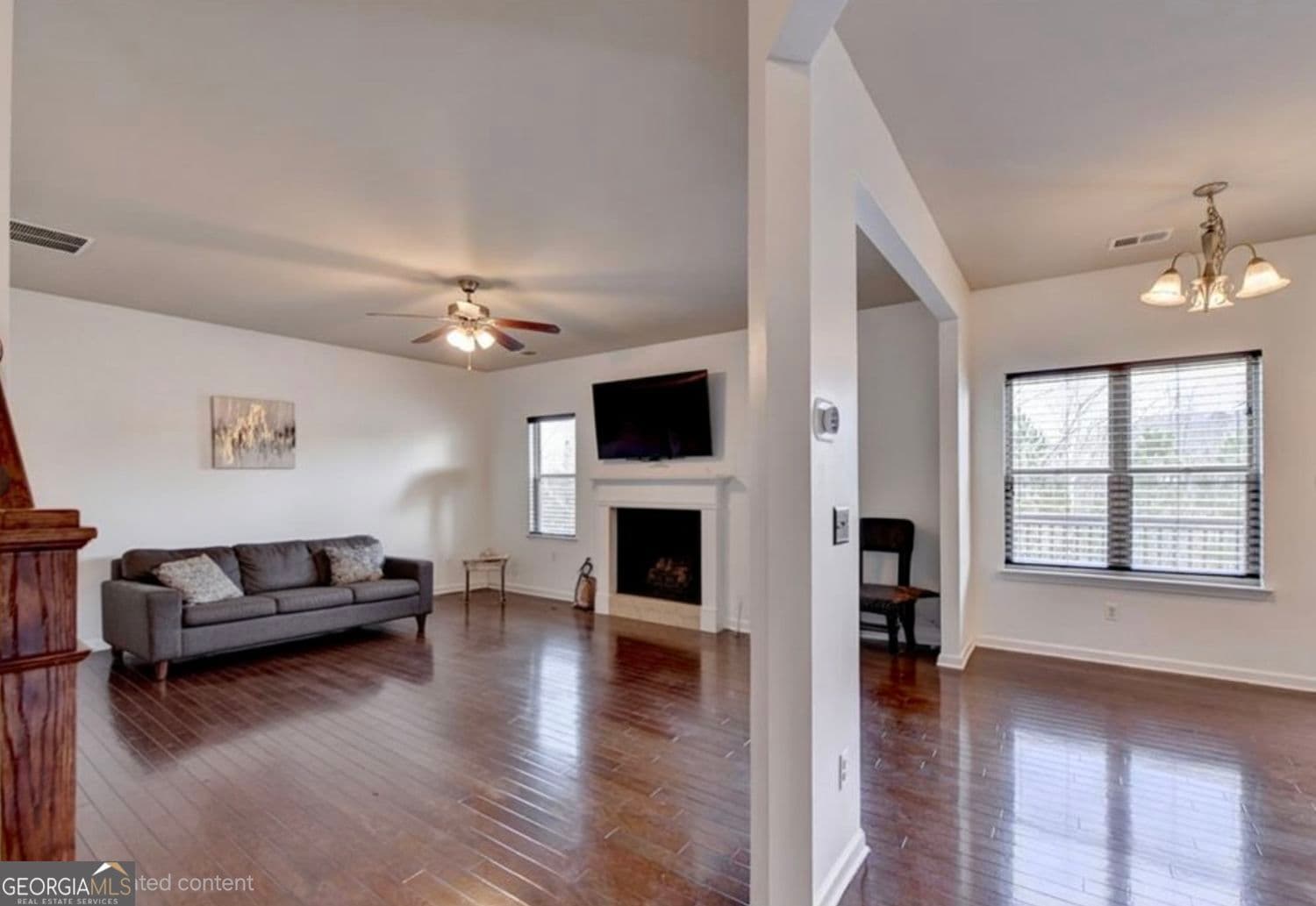 5 bedroom, 3.5 bathroom, 3,499 sq ft single family residence for rent at 1376 Castleberry Drive, Buford, GA 30518 for $4,000 a month — photo 5