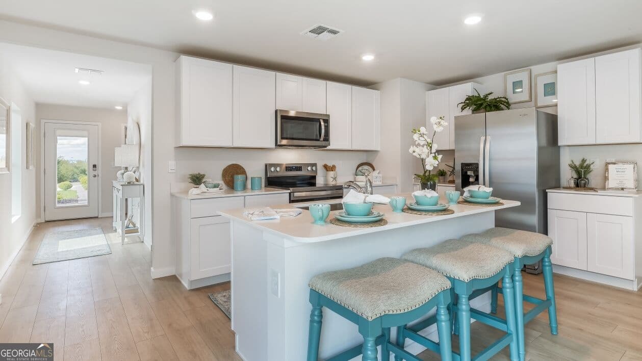 3 bedroom, 2 bathroom, 1,550 sq ft single family residence for sale at 236 Hammersmith Landing, Brunswick, GA 31525 — photo 3