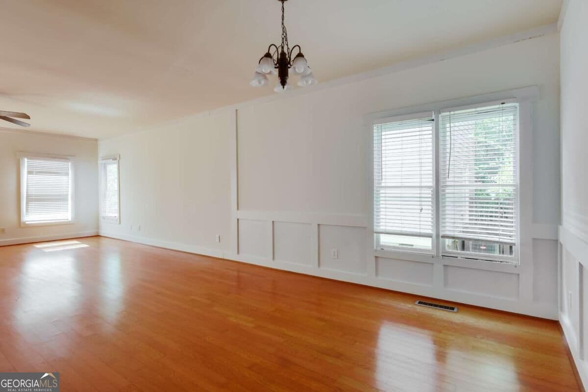 3 bedroom, 2.5 bathroom, 1,717 sq ft single family residence for sale at 172 Dans Way, Athens, GA 30606 — photo 10