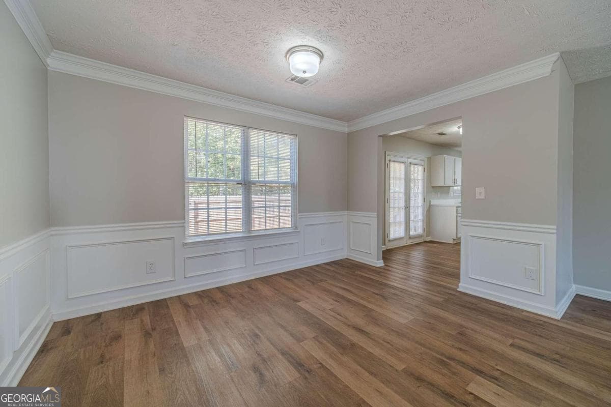 3 bedroom, 2.5 bathroom single family residence for rent at 3802 Jackson Shoals Drive, Lawrenceville, GA 30044 for $2,399 a month — photo 9