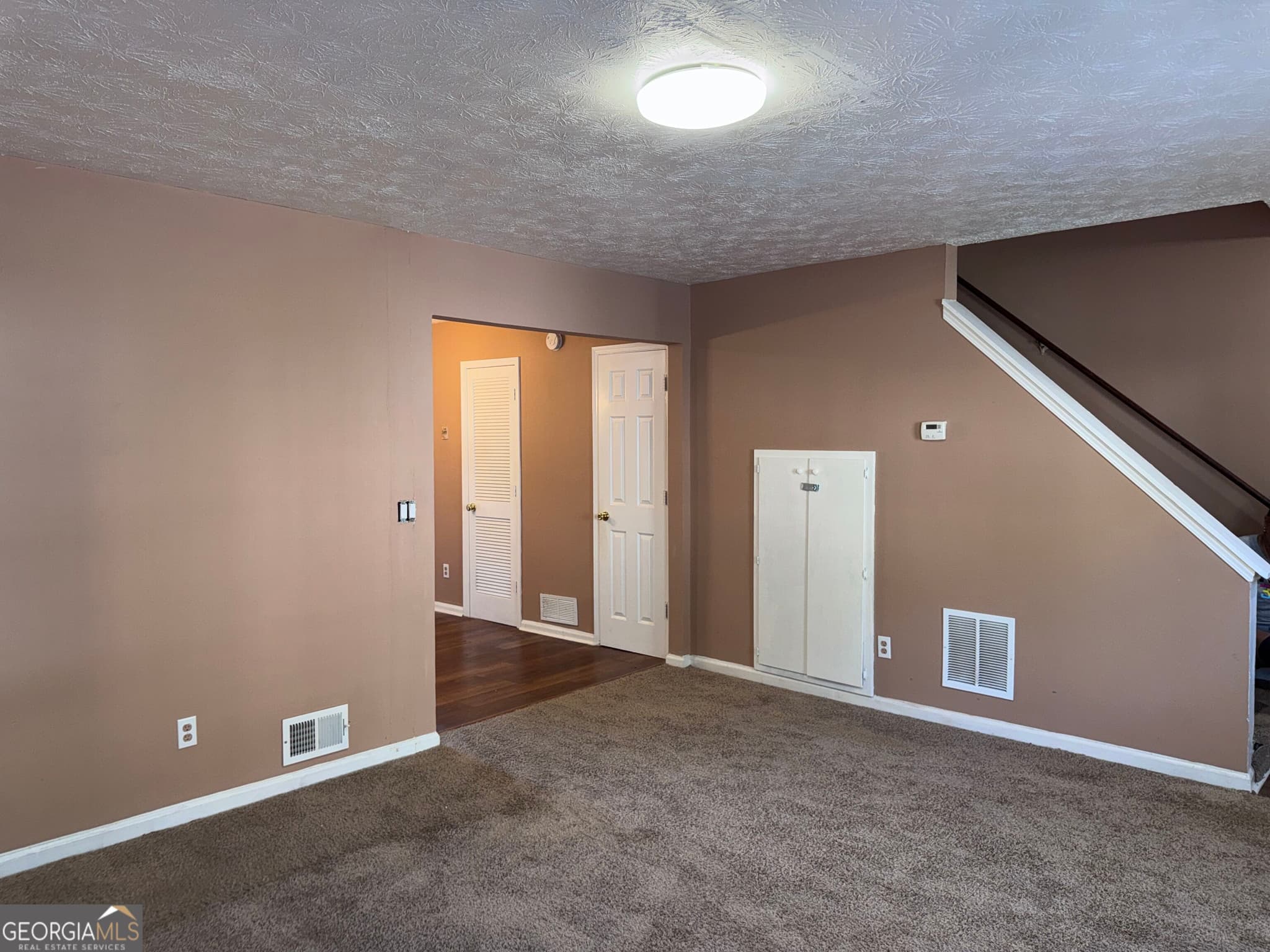 2 bedroom, 1.5 bathroom, 1,220 sq ft duplex for rent at 5248 Ridge Forest Drive, Stone Mountain, GA 30083 for $1,250 a month — photo 9