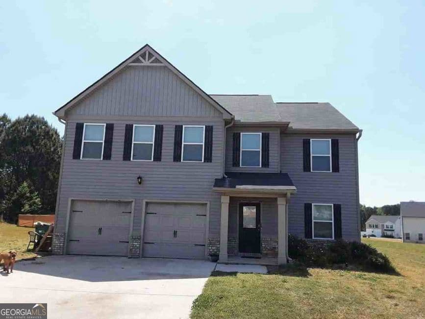 4 bedroom, 2.5 bathroom, 2,406 sq ft single family residence for sale at 102 Clarks Court, Jackson, GA 30233 — photo 1 of 1