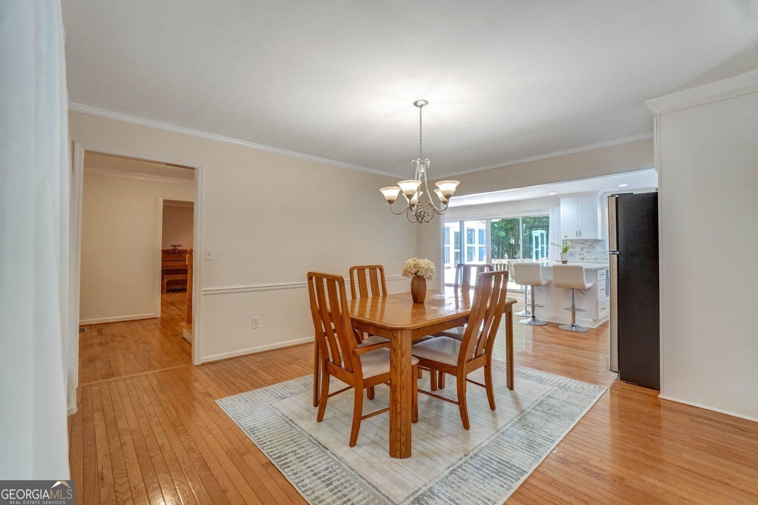 4 bedroom, 2.5 bathroom, 2,356 sq ft single family residence for rent at 295 Oakmere Road, Alpharetta, GA 30009 for $4,250 a month — photo 10