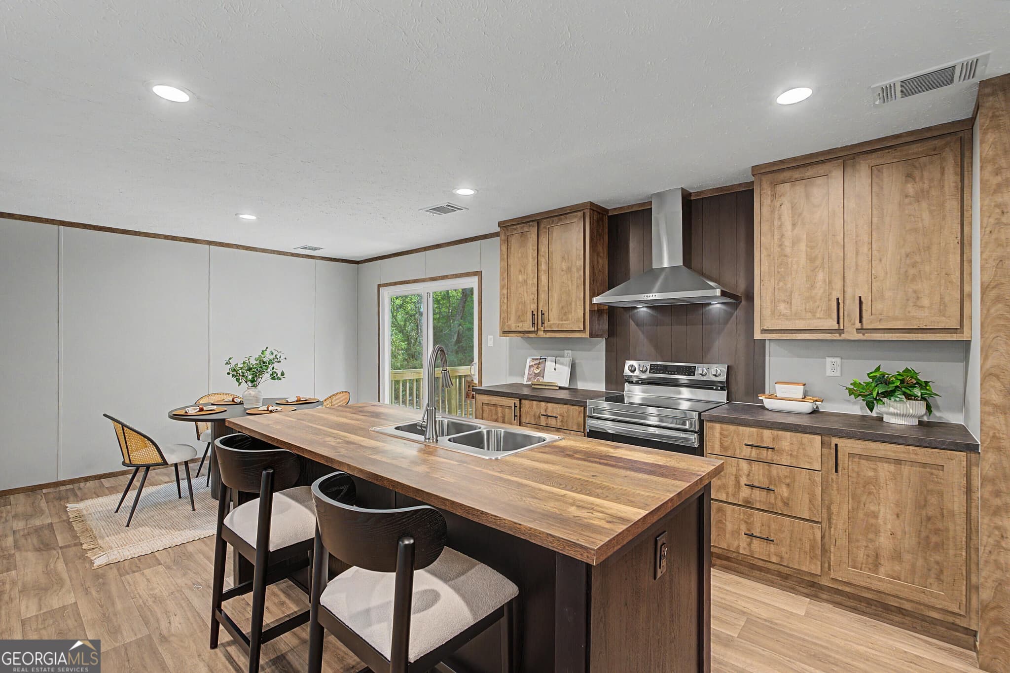 4 bedroom, 2 bathroom, 1,680 sq ft manufactured home,single family residence for sale at 1228 Hatcher Drive, Townsend, GA 31331 — photo 7
