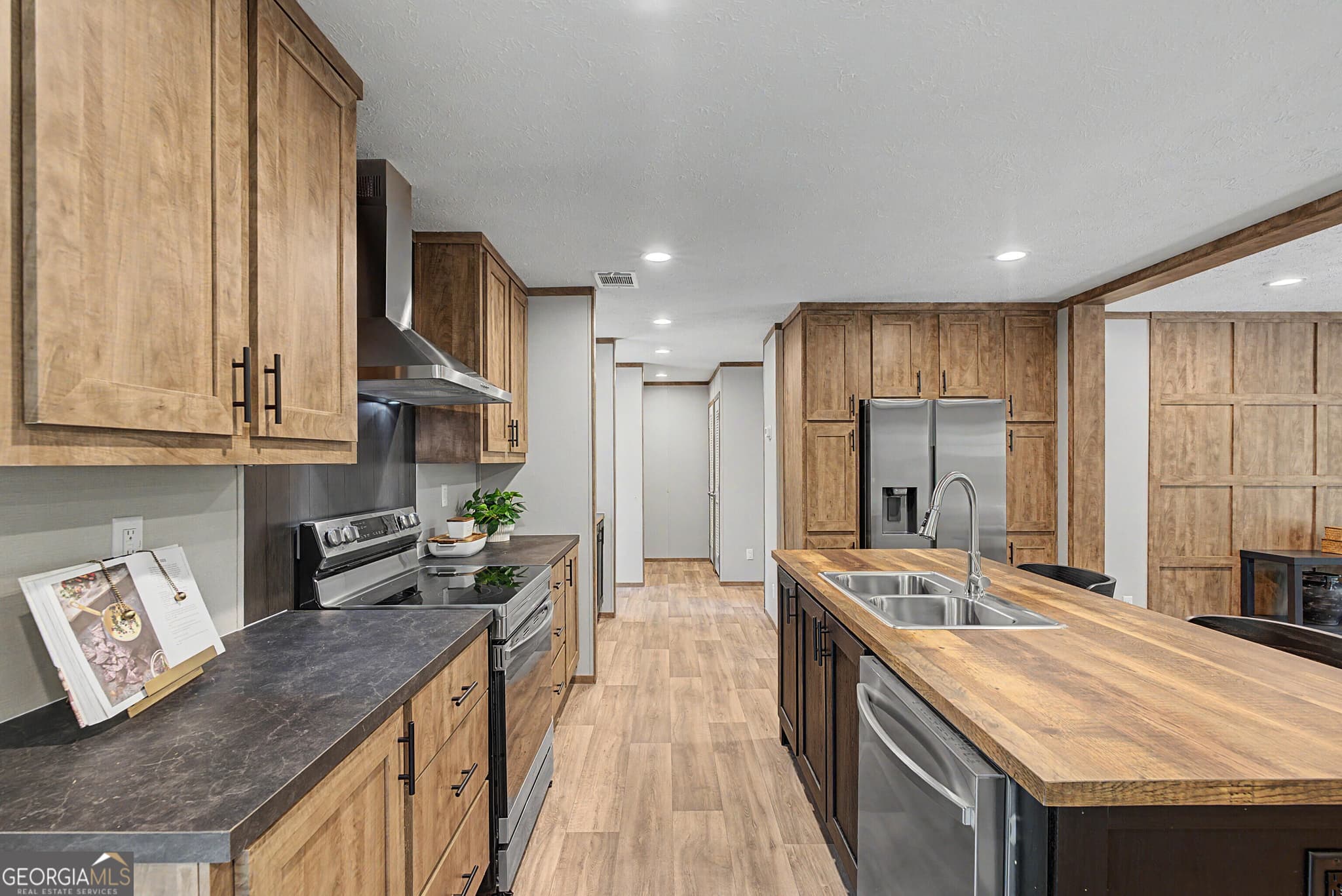 4 bedroom, 2 bathroom, 1,680 sq ft manufactured home,single family residence for sale at 1228 Hatcher Drive, Townsend, GA 31331 — photo 9