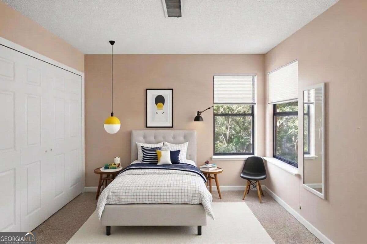4 bedroom, 2.5 bathroom, 2,045 sq ft single family residence for sale at 1001 Chapman Lane, Stone Mountain, GA 30088 — photo 5