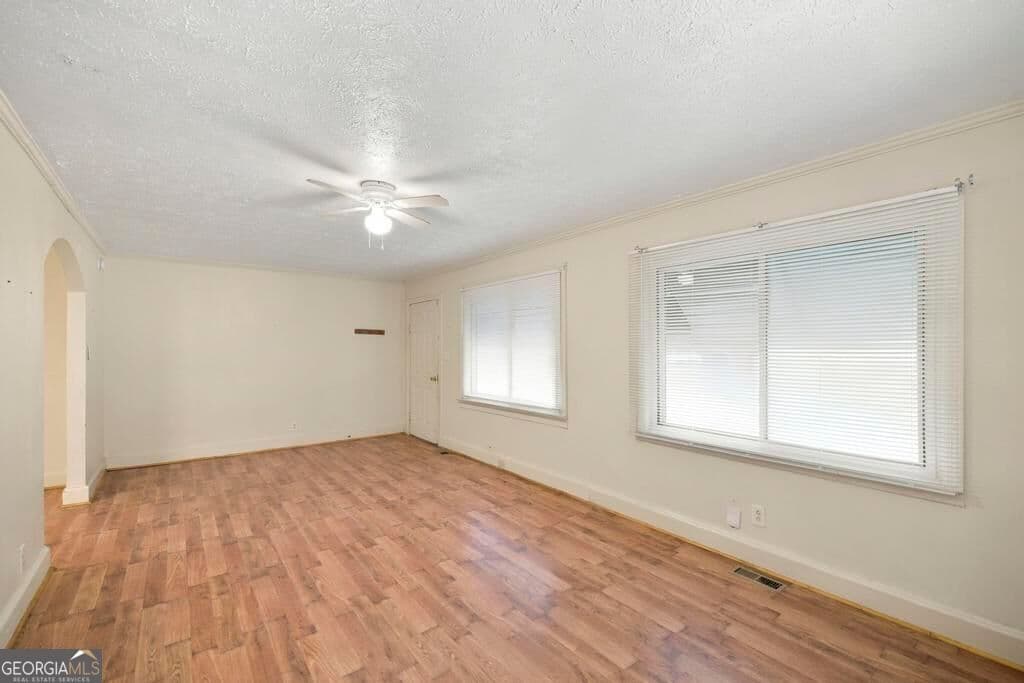 3 bedroom, 1 bathroom, 1,216 sq ft single family residence for sale at 1340 Burton Avenue, Macon, GA 31204 — photo 4