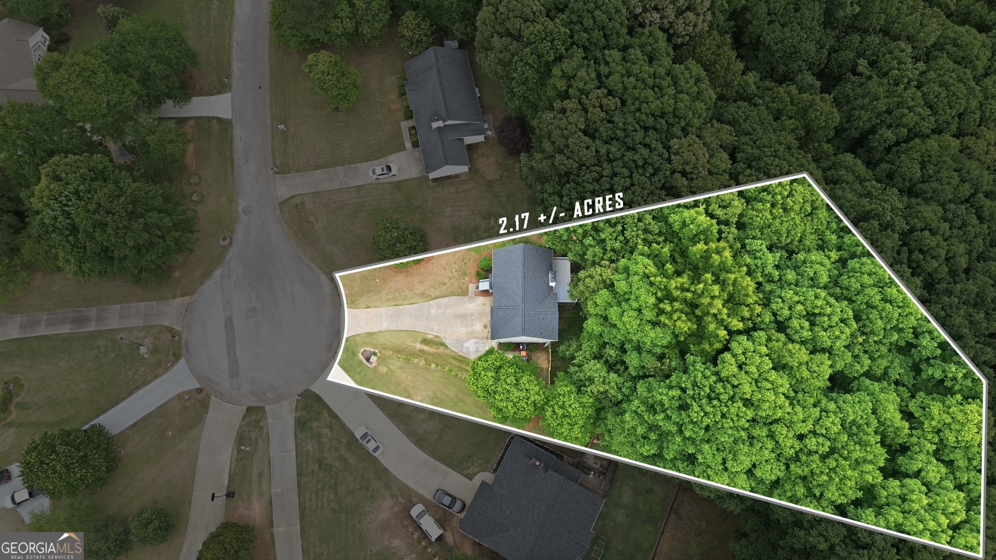 4 bedroom, 3 bathroom, 1,755 sq ft single family residence for sale at 1026 Carriage Way, Loganville, GA 30052 — photo 10