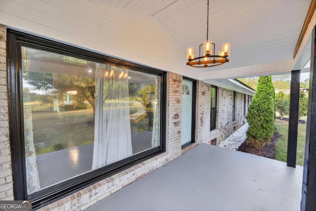 5 bedroom, 4 bathroom, 3,194 sq ft single family residence for sale at 1943 Rome Road, Calhoun, GA 30701 — photo 9