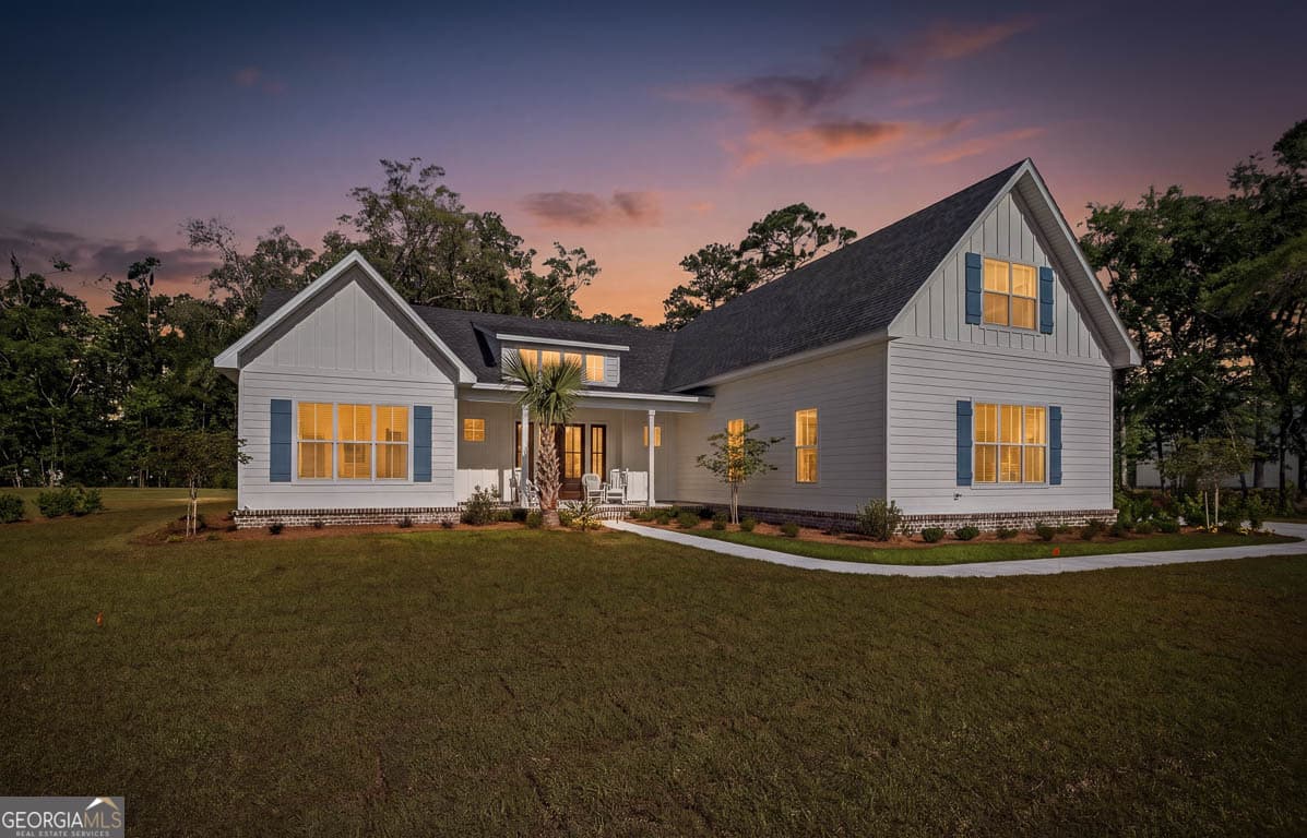 4 bedroom, 3.5 bathroom, 2,715 sq ft single family residence sold at 172 Old Wharf Road, Brunswick, GA 31523