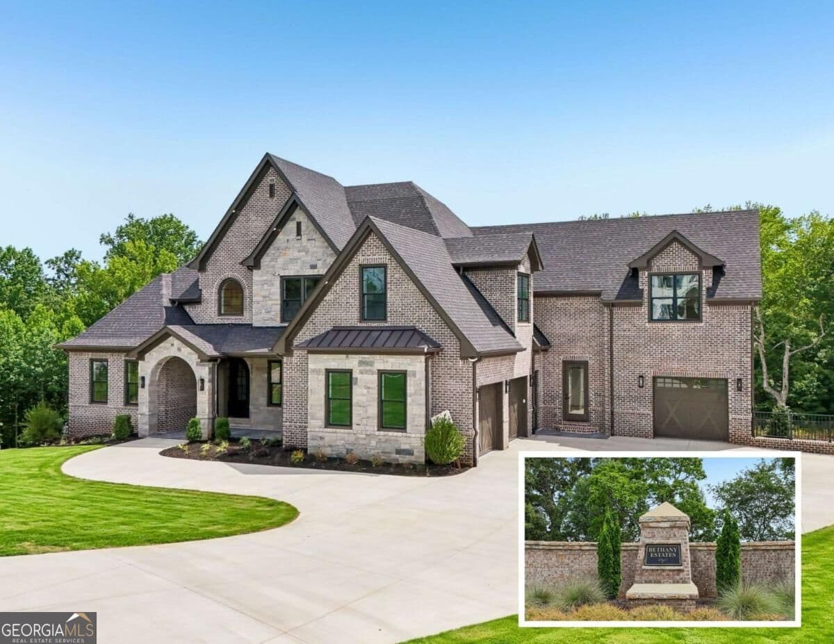 5 bedroom, 5.5 bathroom, 6,673 sq ft single family residence for rent at 6222 Bridgewood Drive, Buford, GA 30518 for $10,000 a month — photo 1 of 67