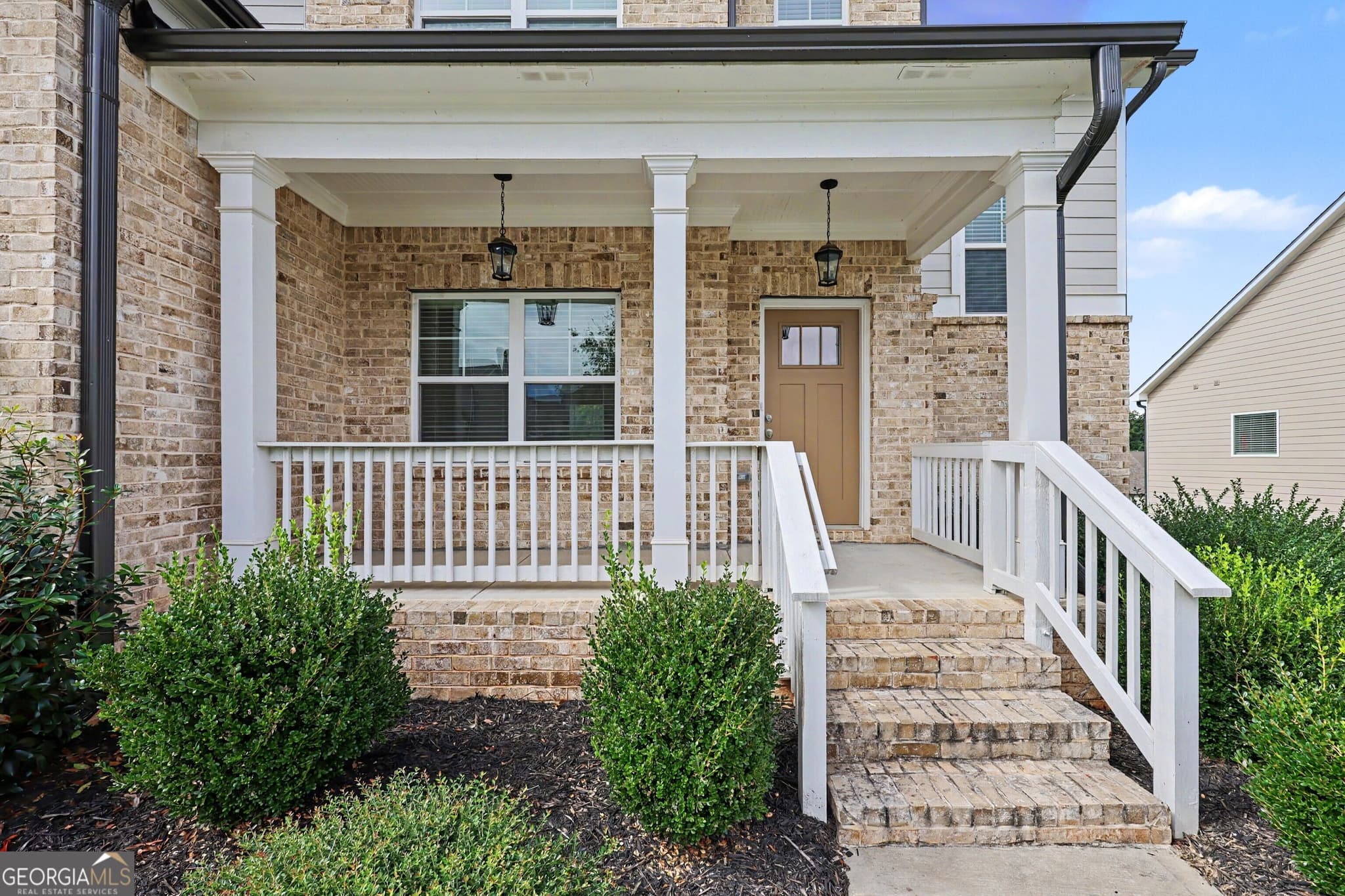 3 bedroom, 2.5 bathroom, 2,230 sq ft single family residence for sale at 2405 Cotton Gin Row, Jefferson, GA 30549 — photo 3