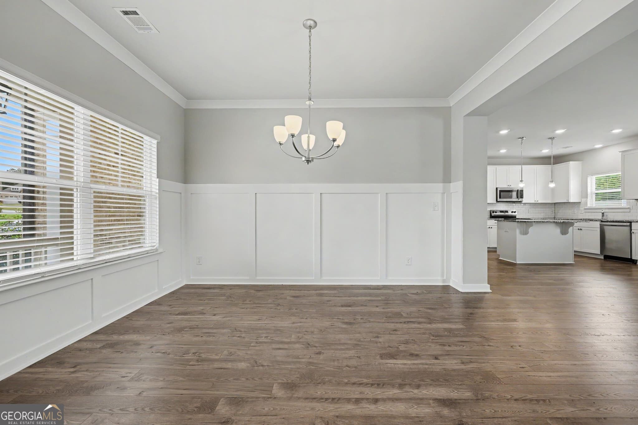 3 bedroom, 2.5 bathroom, 2,230 sq ft single family residence for sale at 2405 Cotton Gin Row, Jefferson, GA 30549 — photo 5