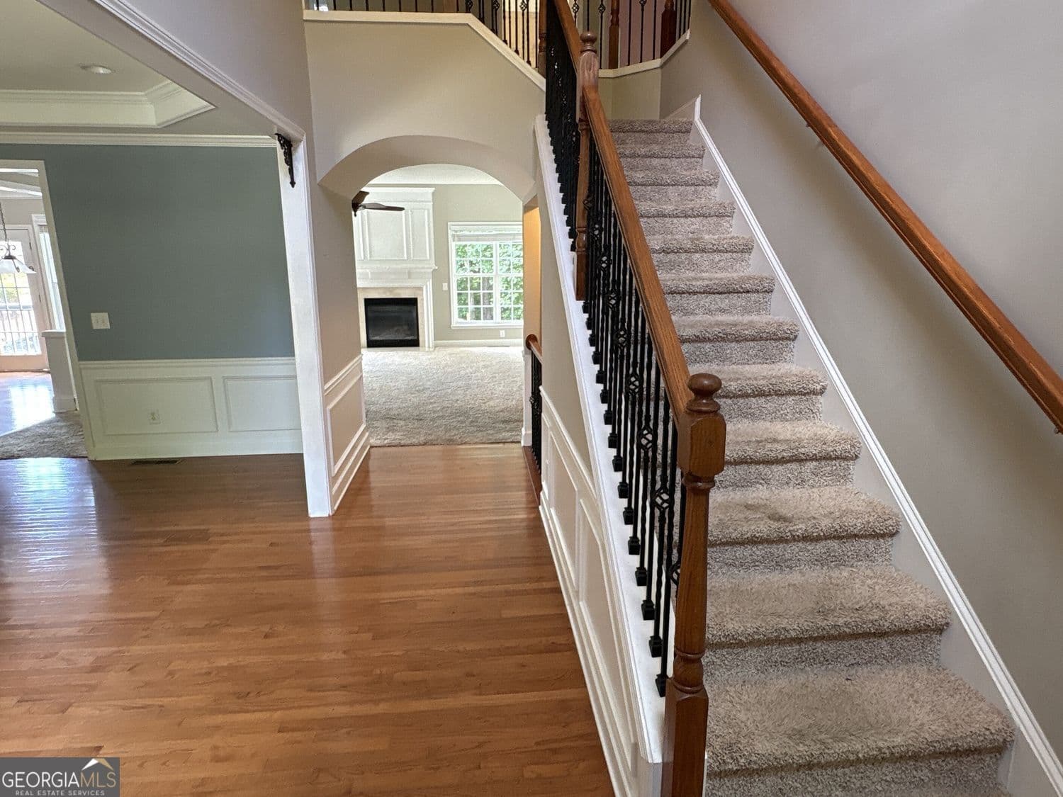 5 bedroom, 3.5 bathroom, 4,377 sq ft single family residence for sale at 315 Harmony Lake Drive, Canton, GA 30115 — photo 4